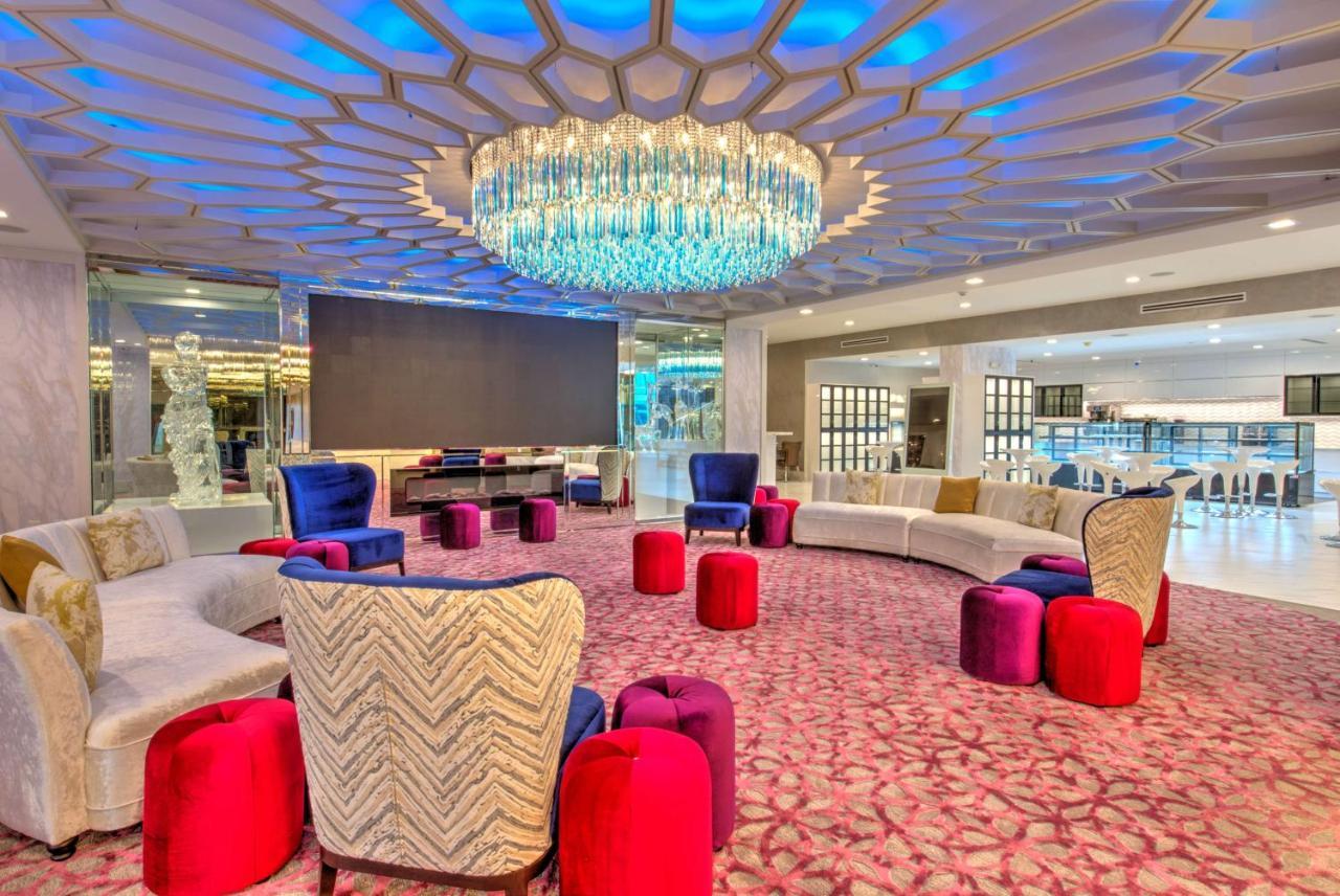 Doubletree By Hilton Houston Brookhollow Exterior photo