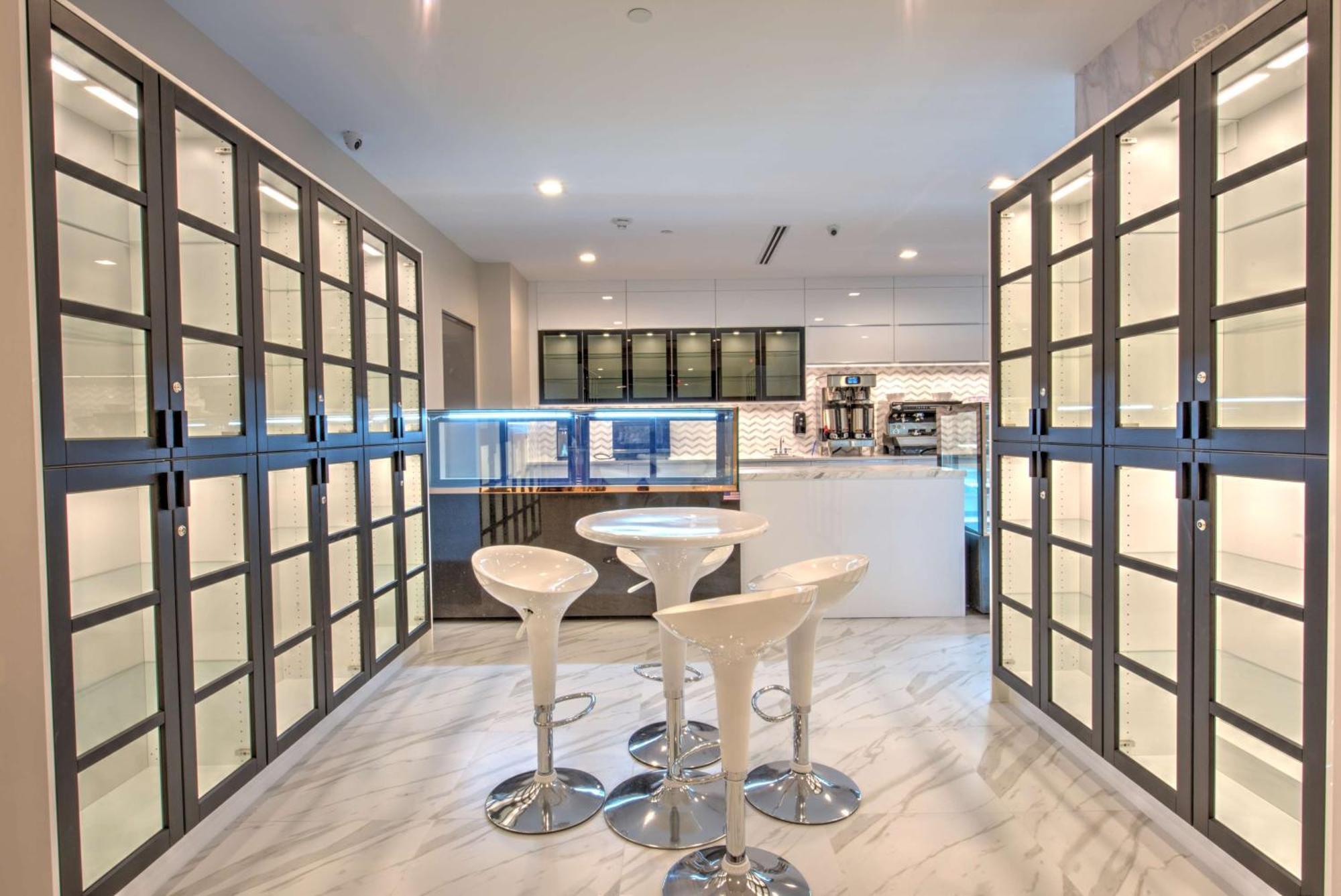 Doubletree By Hilton Houston Brookhollow Exterior photo