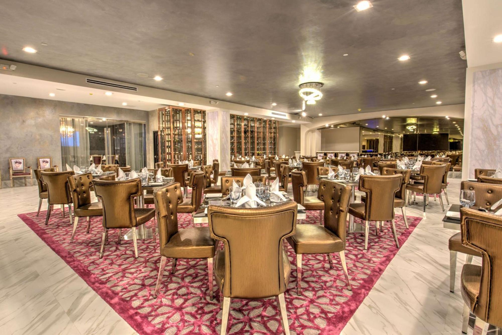 Doubletree By Hilton Houston Brookhollow Exterior photo