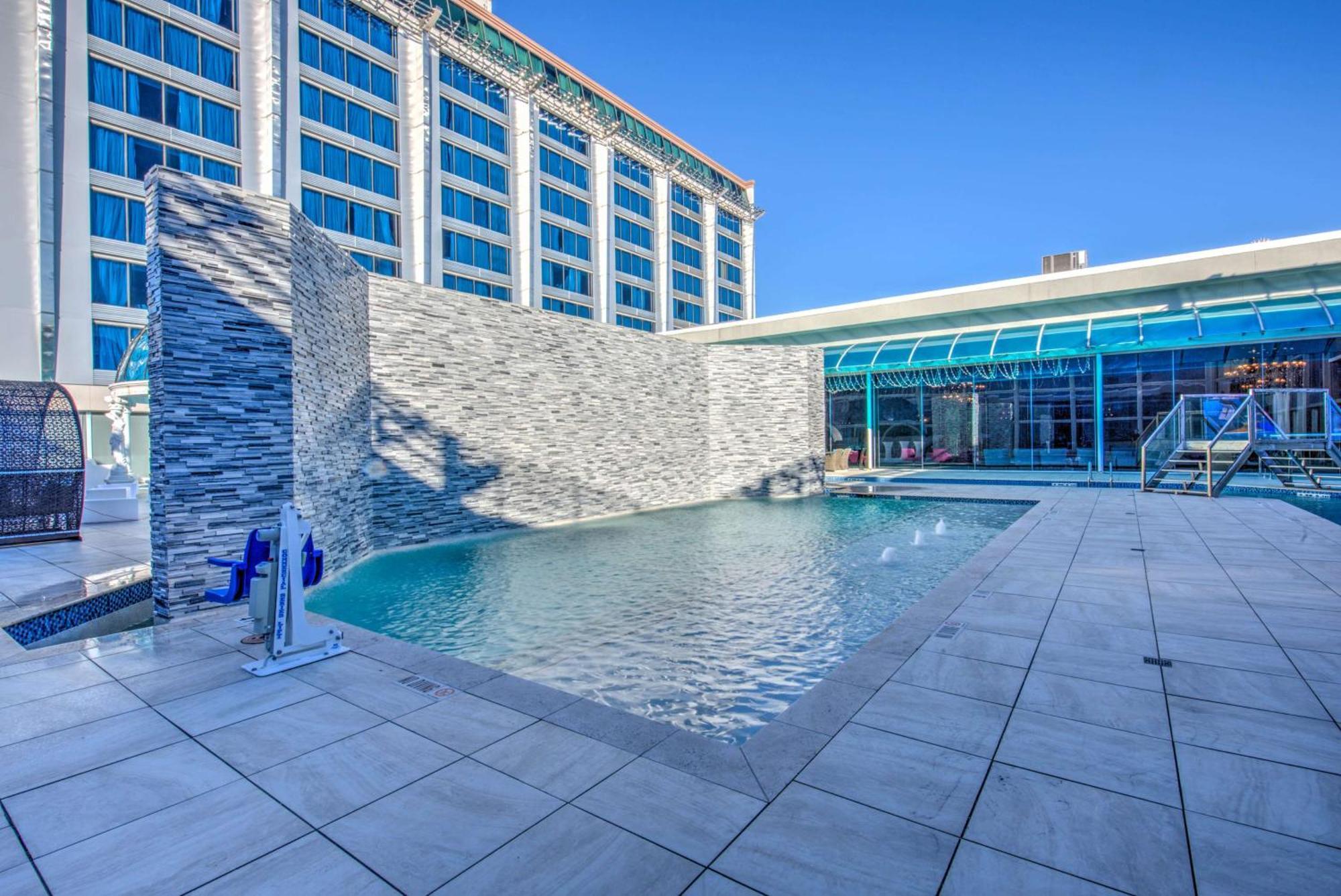 Doubletree By Hilton Houston Brookhollow Exterior photo