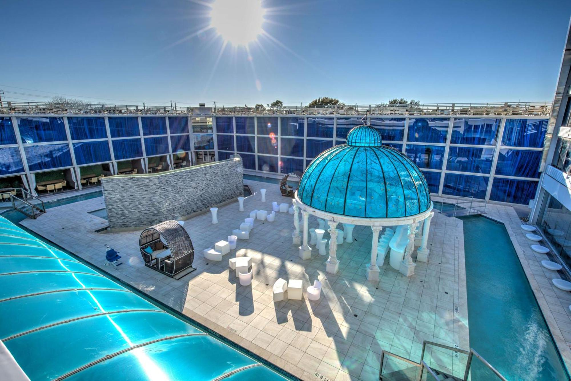 Doubletree By Hilton Houston Brookhollow Exterior photo